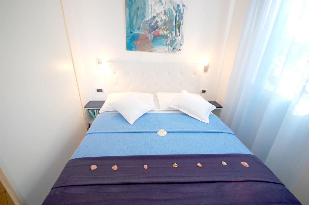 Apartment Zlatica By El-Pi Tours Malinska Bagian luar foto